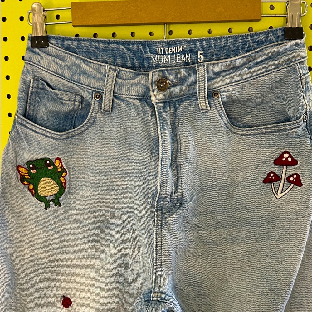 HT Denim Light Blue Mom Jeans with Patches